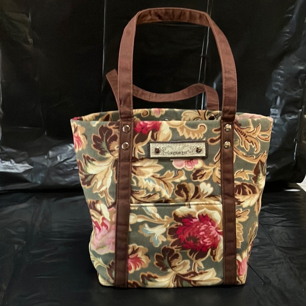 LONGABERGER Purse Floral Small front pocket. Excellent preowned condition.